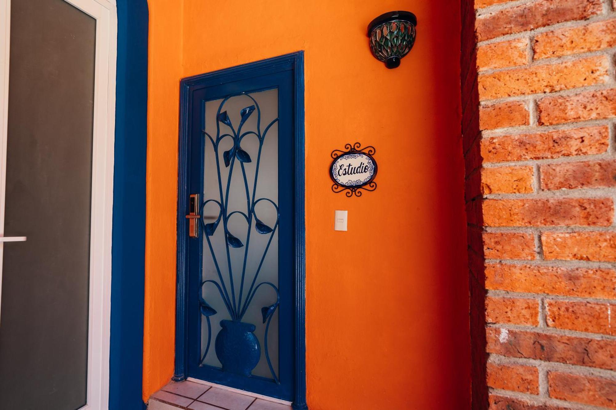 Boutique Hotel & Suites Hacienda Lord Twigg Пуэрто-Вальярта Экстерьер фото
